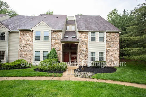 350 Tavistock Photo 1