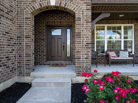 4th image of 3595 Acadia Ln