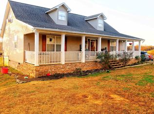 2833 County Line Rd, Russellville, AL 35654