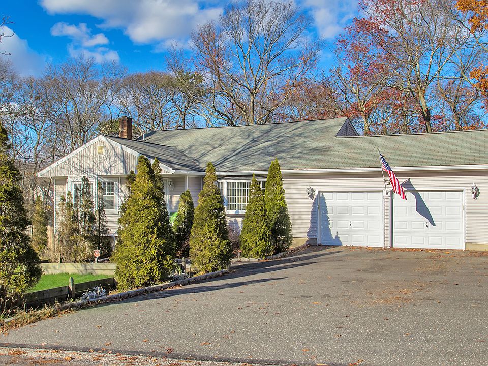 7 Mastic Blvd W, Shirley, NY 11967 Zillow