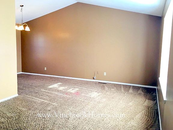 3rd image of 9735 Pellston Way