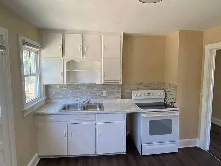 514 Goldston Blvd #A — Photo 6