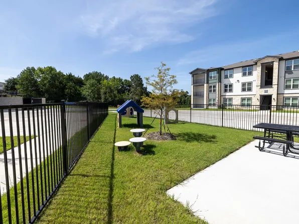 The Terrace at Highland Hills