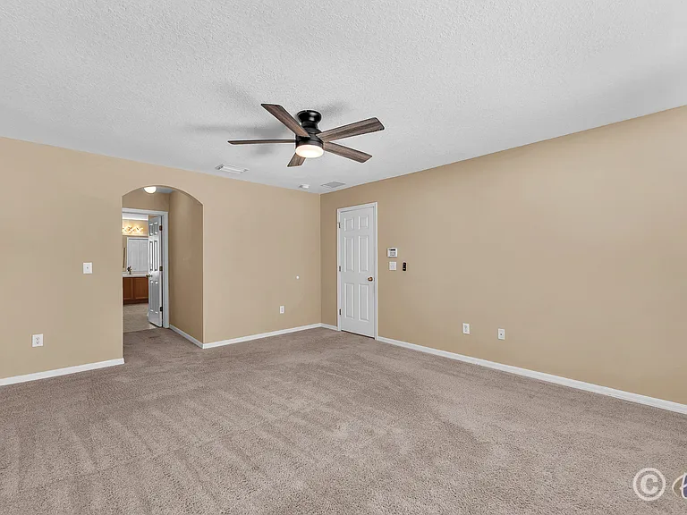 10904 Summerton Dr — Photo 21