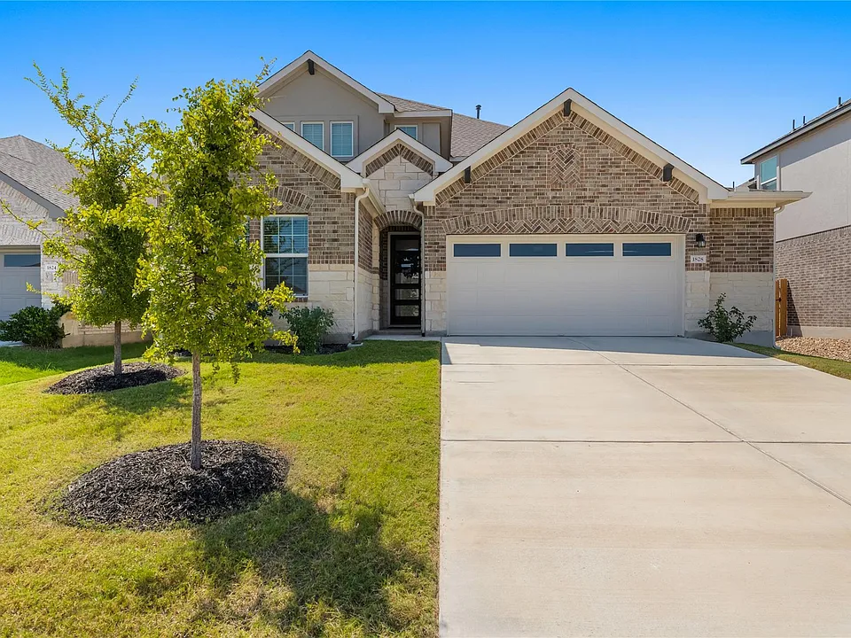 1828 Walnut Grove Bnd