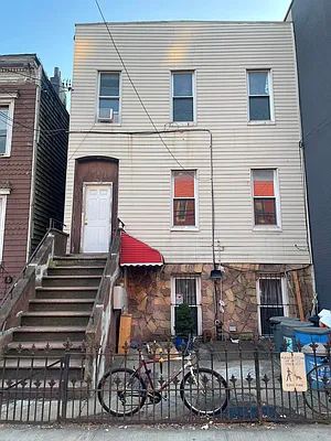 Rented by East Williamsburg Realty Inc | media 11
