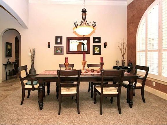3rd image of 506 Reenie Way