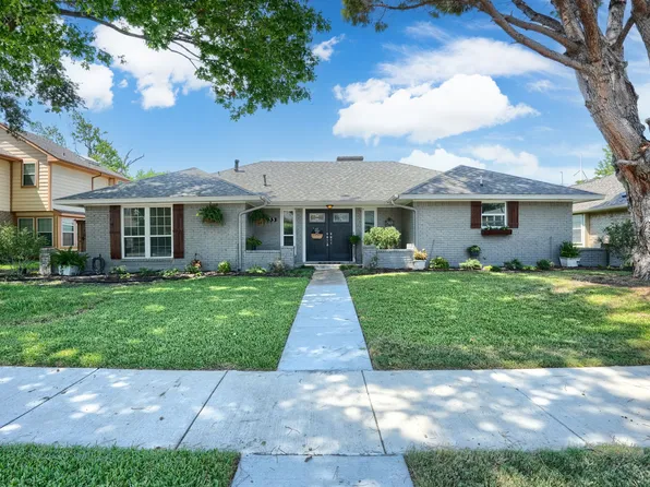 533 Country View Ln, Garland, TX 75043