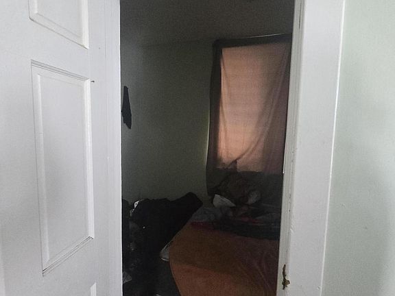 5th image of 2335 South 7th STREET