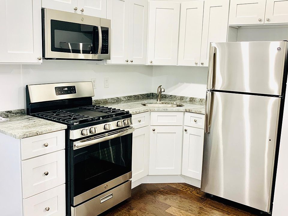 1st image of 139 N 50th St APT 2