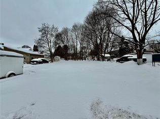 206 N Orchard St #389, Newark, NY 14513