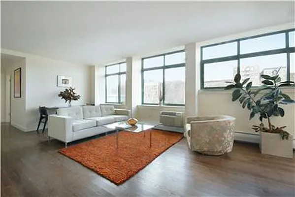 Sold by Warburg | media 15