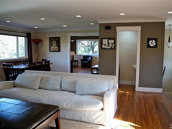 2nd image of 194 Drakewood Pl