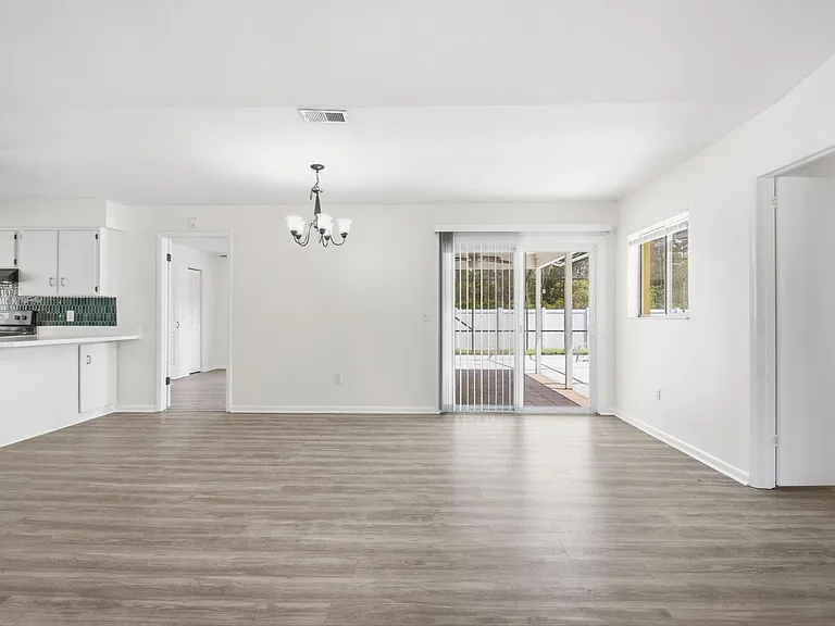38 E Diamond Dr — Photo 20