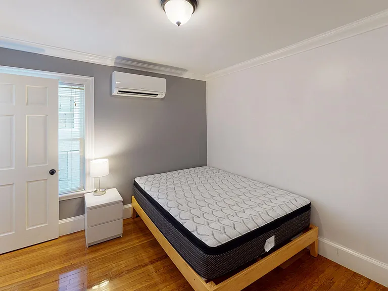 10 Ashton Pl — Photo 9