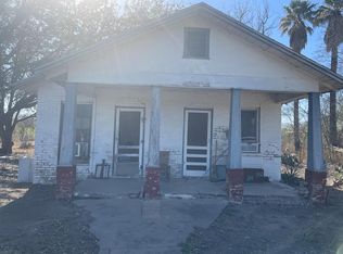 20947 N Us Highway 277, Quemado, TX 78877