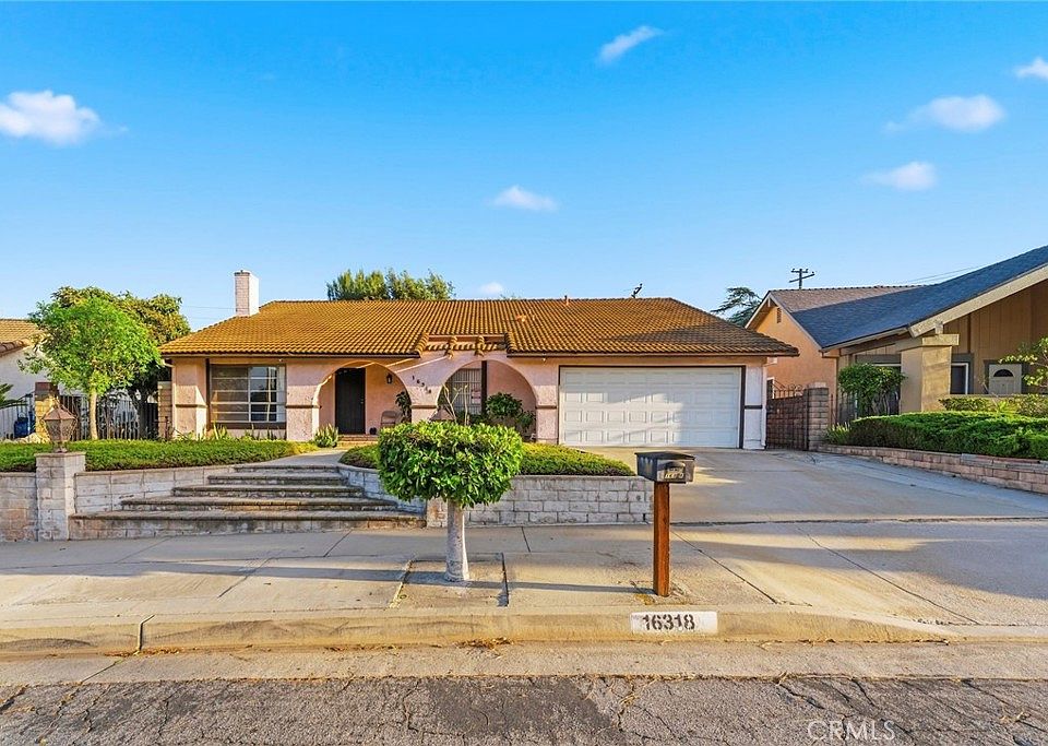 1st image of 16318 Santa Bianca Dr