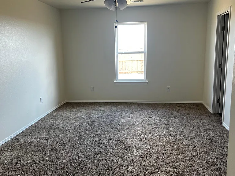 4405 Beacon Rd — Photo 12