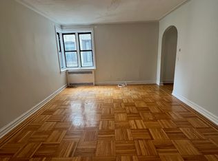 135 Hawthorne St APT 2D, Brooklyn, NY 11225