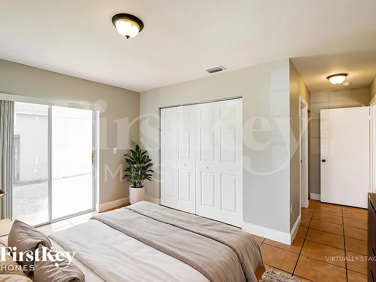 10352 SW 208th Ln — Photo 11