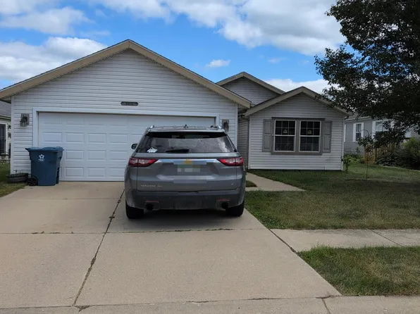 23023 Evergreen Cir, Chelsea, MI 48118