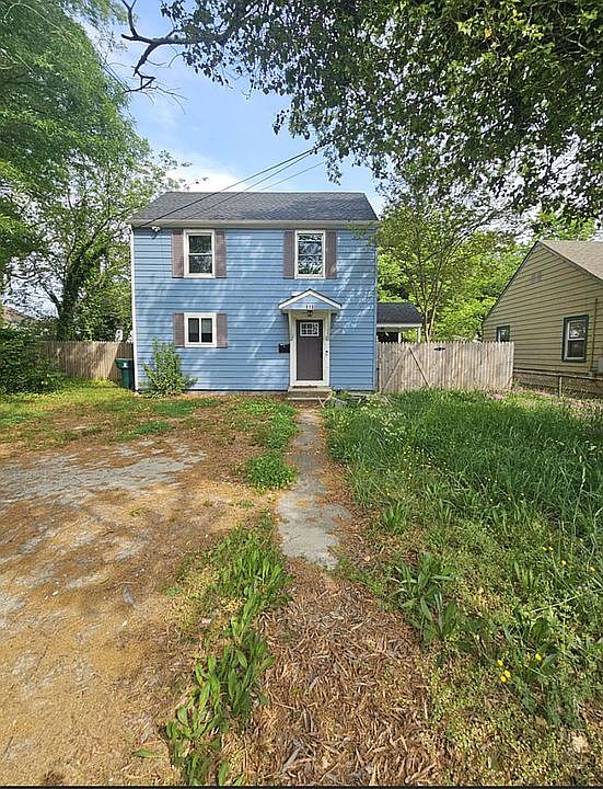 1st image of 819 19th Pl