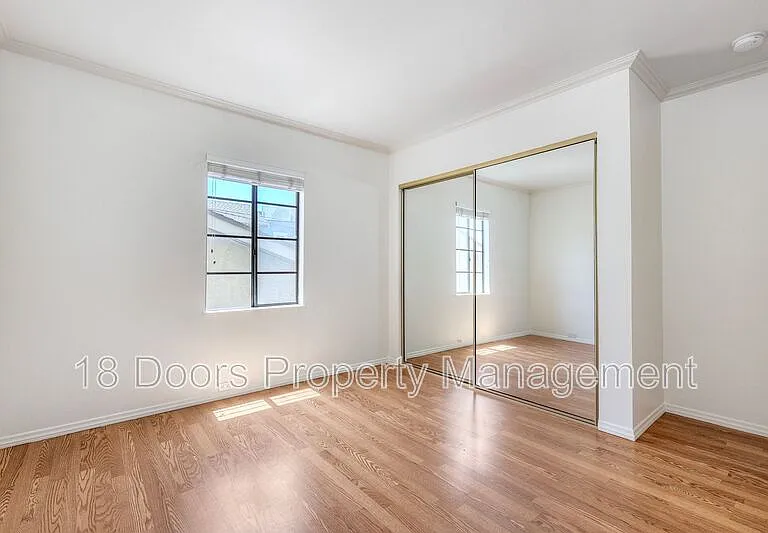 238 F Ave — Photo 21