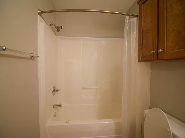 2506 Redwood St — Photo 21