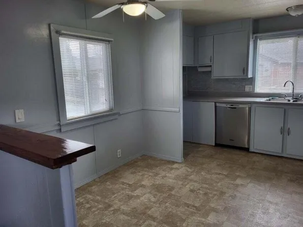 742 2nd Ave Space 8, Gold Hill, OR 97525