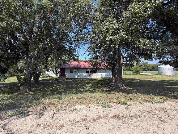 3rd image of 3167 110th Ave