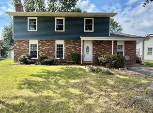 932 Winterhaven Dr, Gambrills, MD 21054