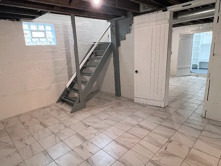 324 Tuscarawas Ave NW — Photo 10