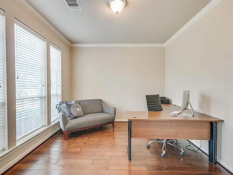 4618 Ambrosia Springs Ln — Photo 12