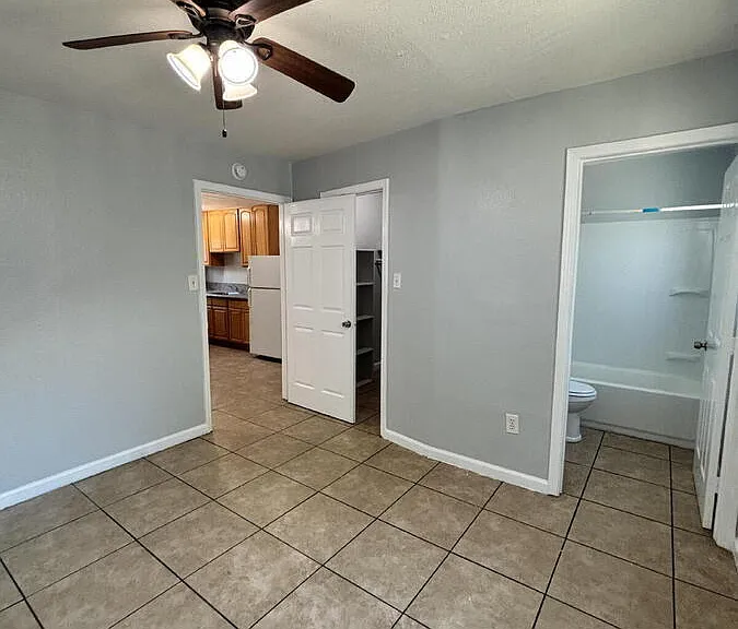729 Dixieanne Ave #1 — Photo 6