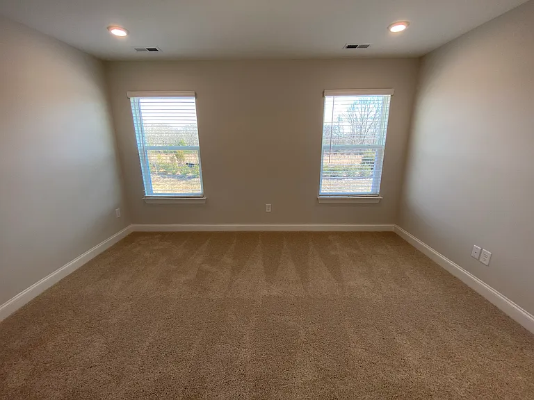 5535 Stafford Rd — Photo 33