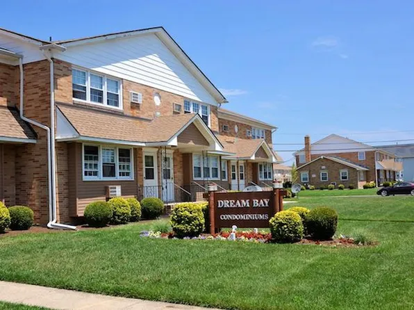 705 N Dorset Ave #106, Ventnor, NJ 08406