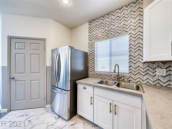 6480 Annie Oakley Dr Unit 223 Henderson Nv 1 Zillow