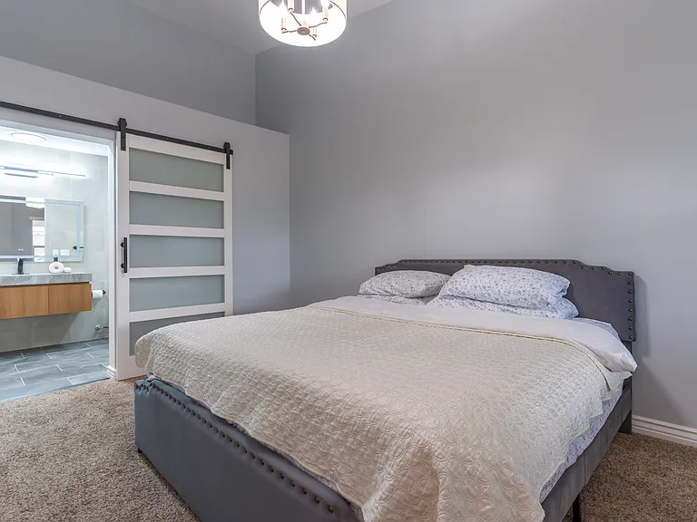 5043 W Calton Ln #110 — Photo 9