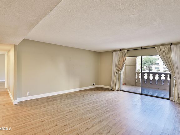 5th image of 7920 E CAMELBACK Road #102