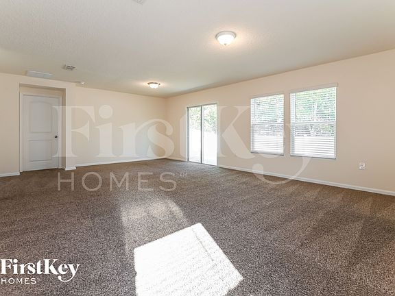 3rd image of 12055 Sea Grove Pl