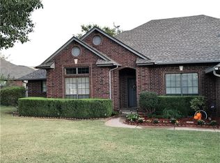 2016 Mark Rd, Edmond, OK 73003