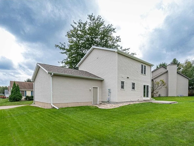 878 Sky Ridge Dr — Photo 22