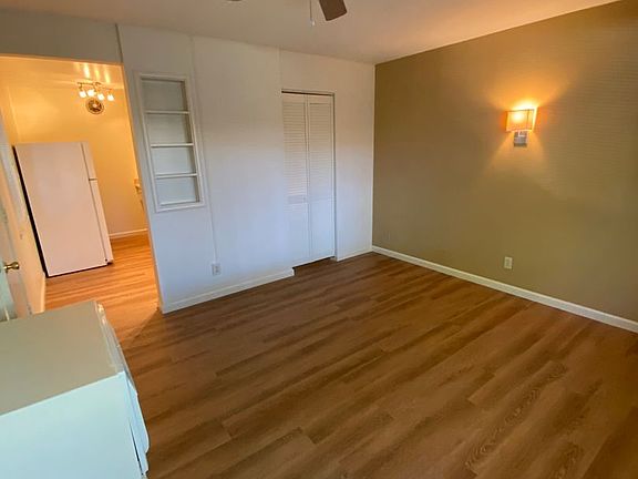 3rd image of 1804 T St APT 5