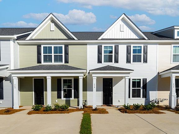 Hampton Woods Townhome on homesite 540