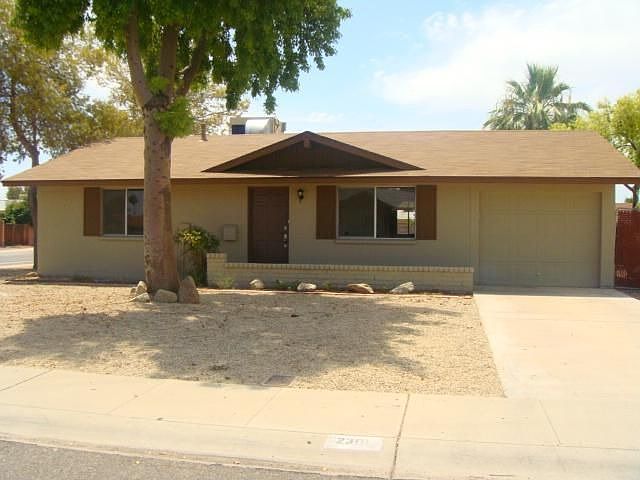1st image of 2301 W Columbine Dr