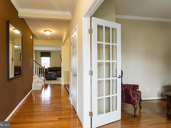 2nd image of 46 Bismark Dr