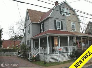 1 Winters Ln, Baltimore, MD 21228