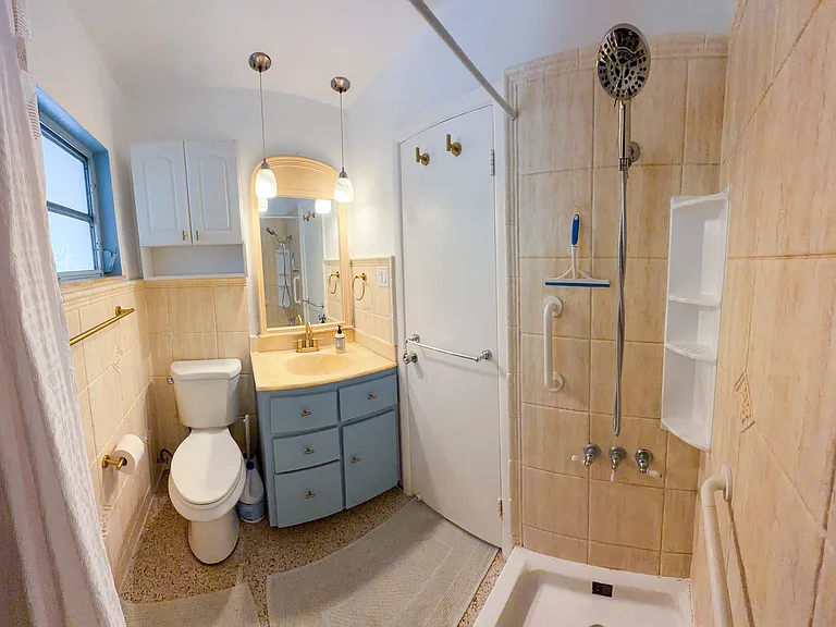 6919 16th St N #0 — Photo 8