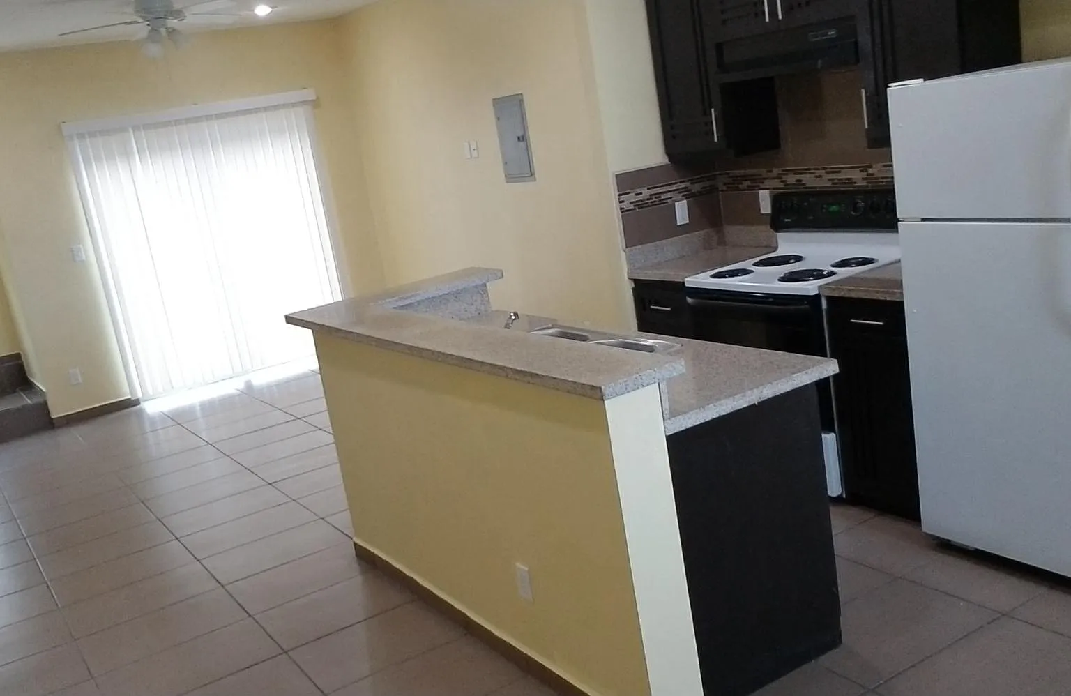 3705 Menchaca Ct — Photo 3