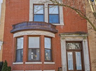3818 N Alta Vista Ter, Chicago, IL 60613
